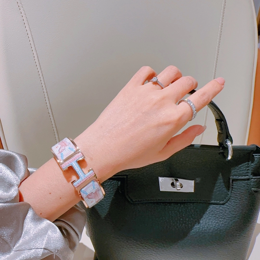 Barbara- H5r75s item:D-S092L2970