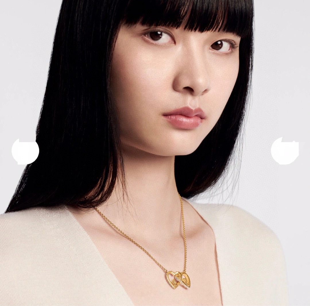 Barbara--Love item:D-S092D1658