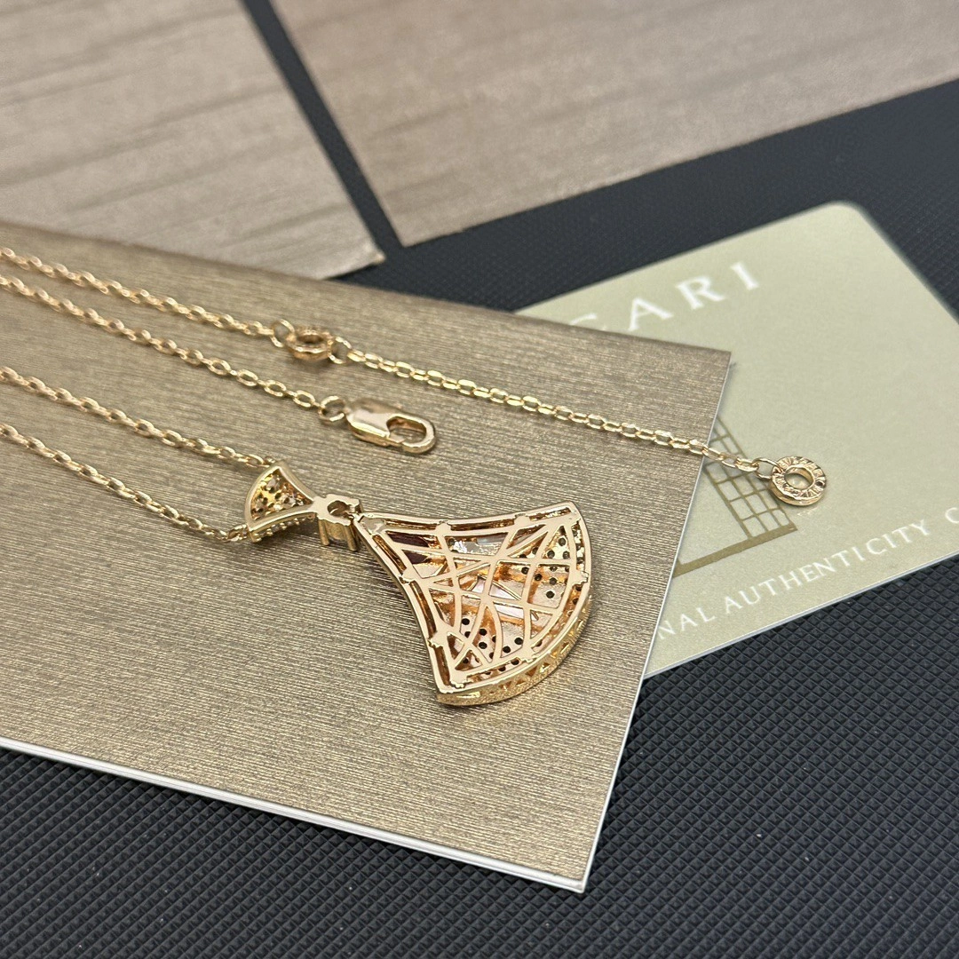 Barbara- Magnificent Inspirations SOLEIL item:D-S092C2103