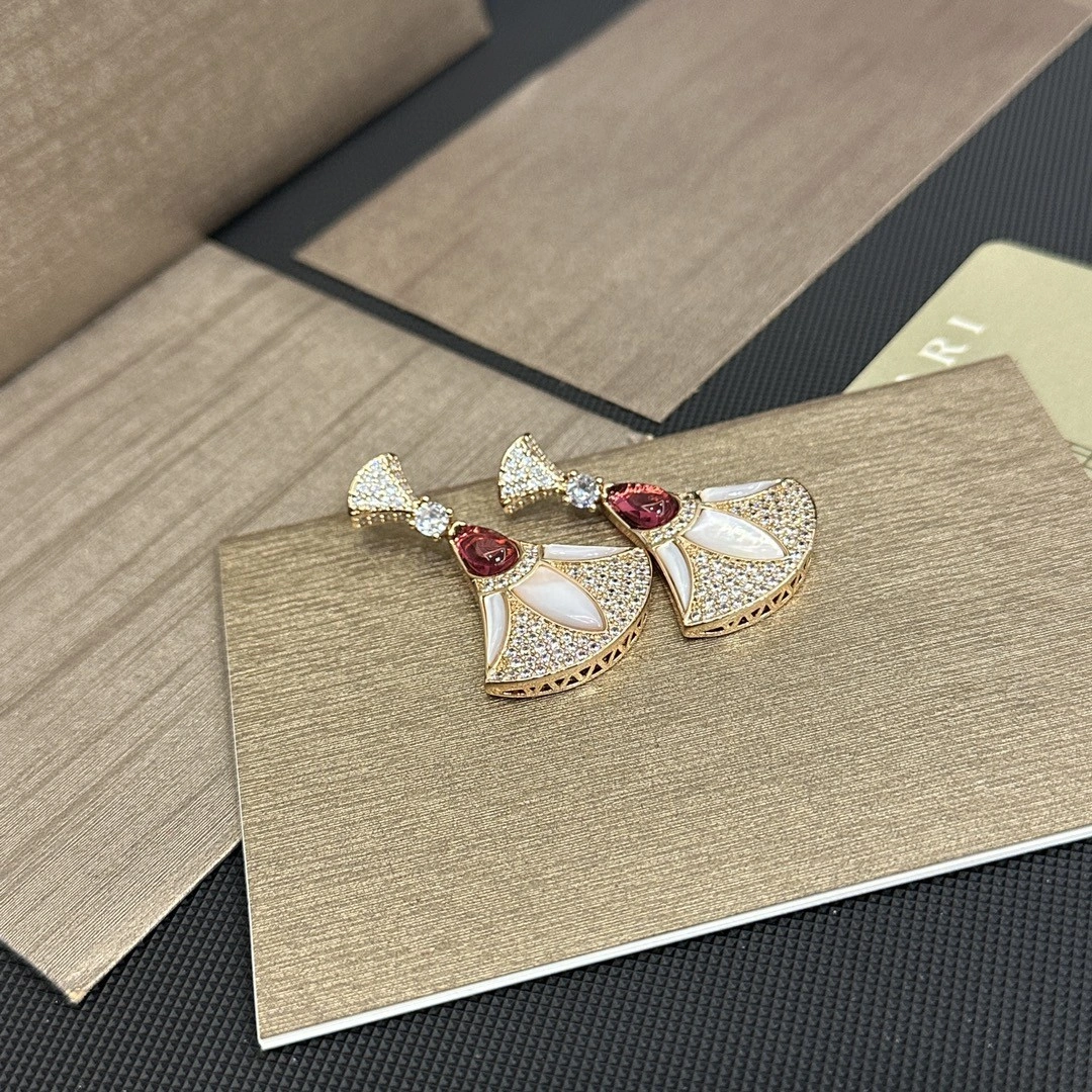 Barbara- Magnificent Inspirations SOLEIL item:D-S092C2104