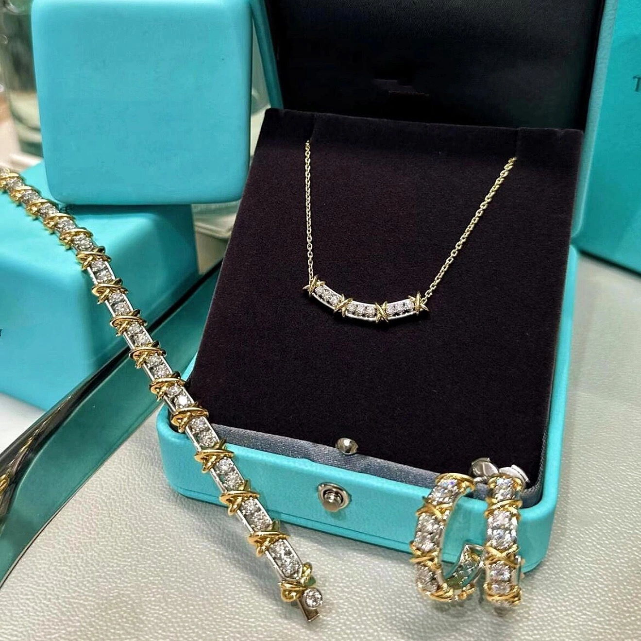 Barbara--Tiff19y&3o Sterling silver item:E-S092C3132