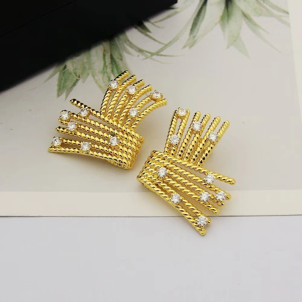 Barbara--Tiff19y&3o earrings item:E-S092I2561H