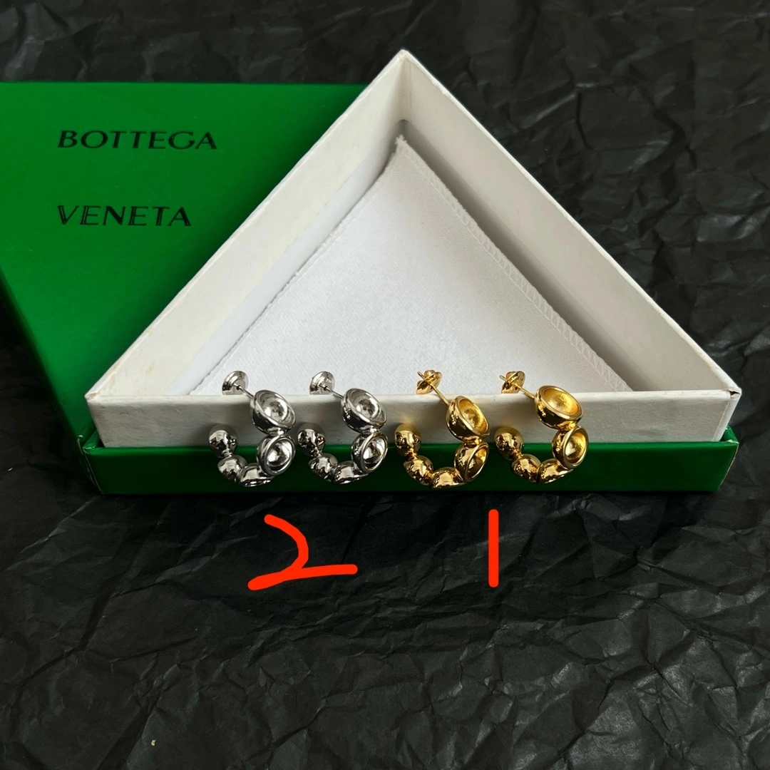 Barbara--V595t1 2colour item:E-S092I1732-2H