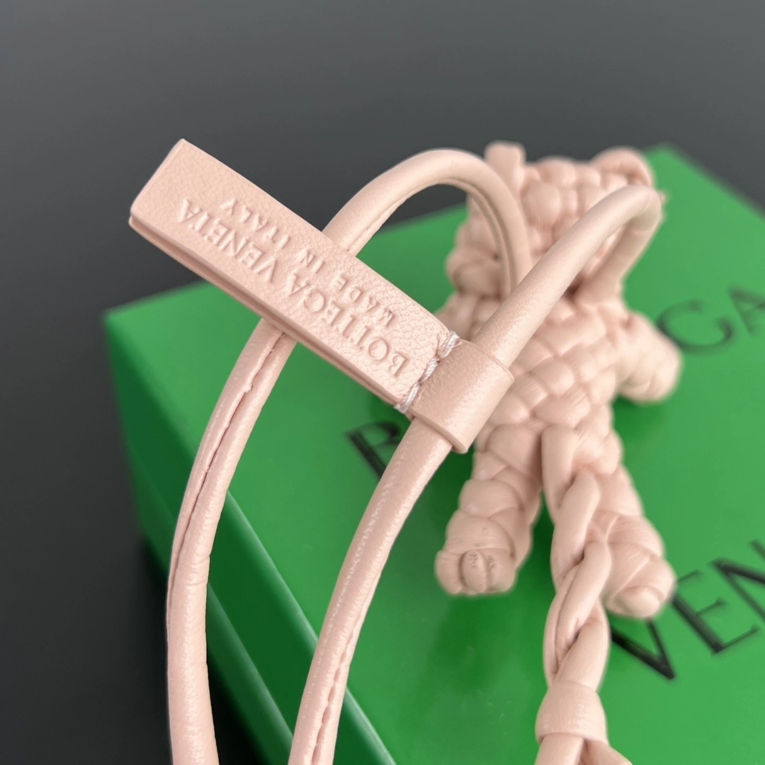 Barbara--V595t1 item:E-S000H3042