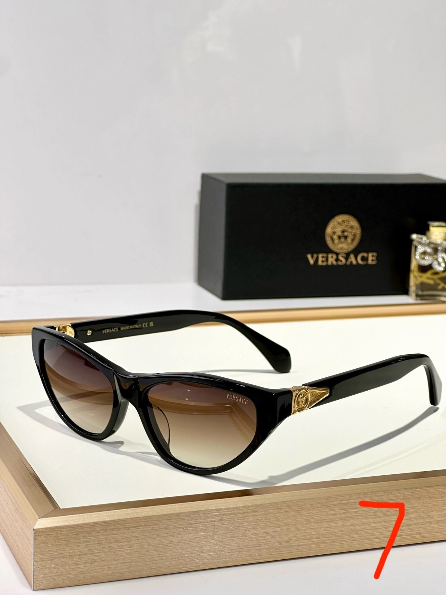 Barbara--V5rs135 OVE4491U 7Colour item:E-S132C2842-7