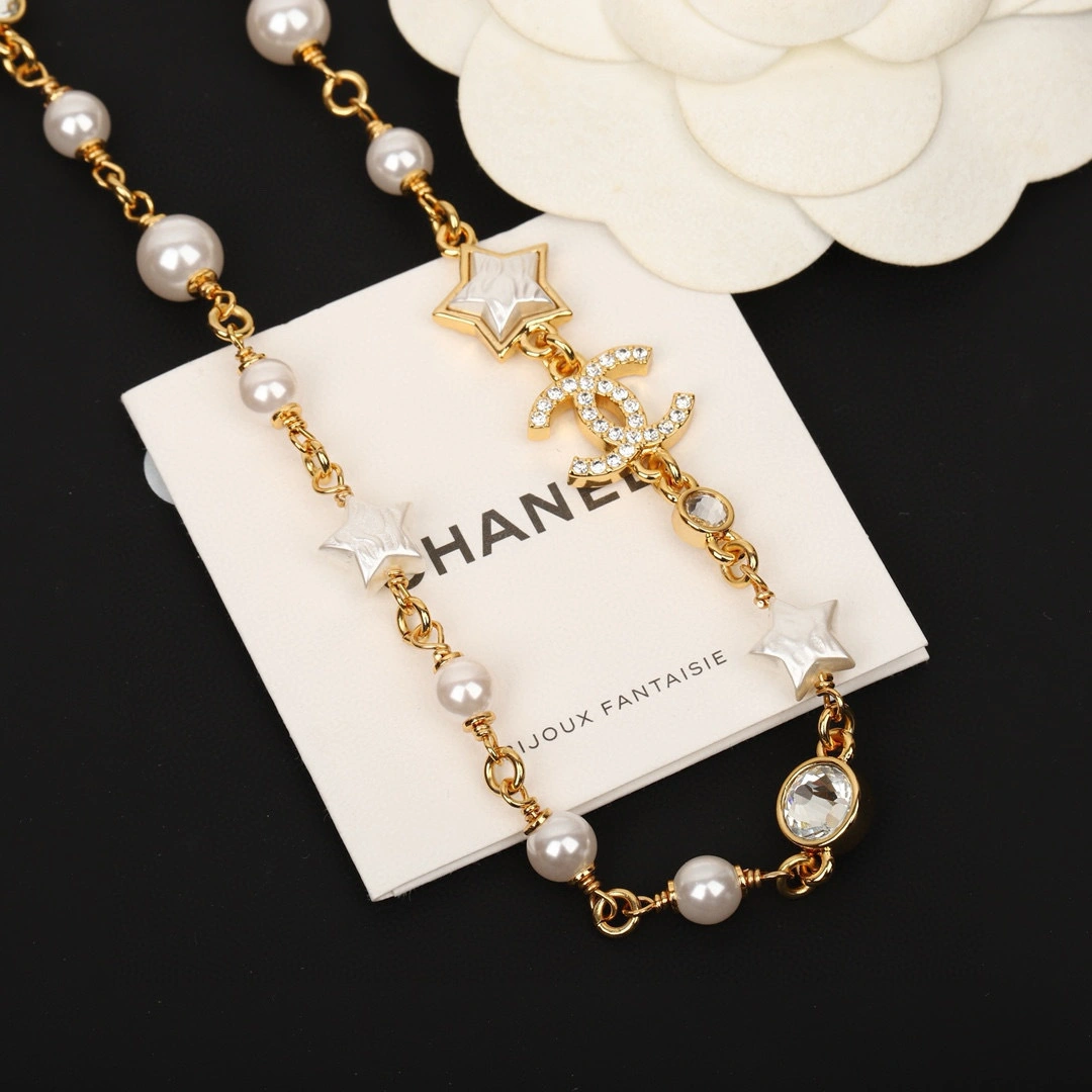 Barbara--choker item:D-S092D1649