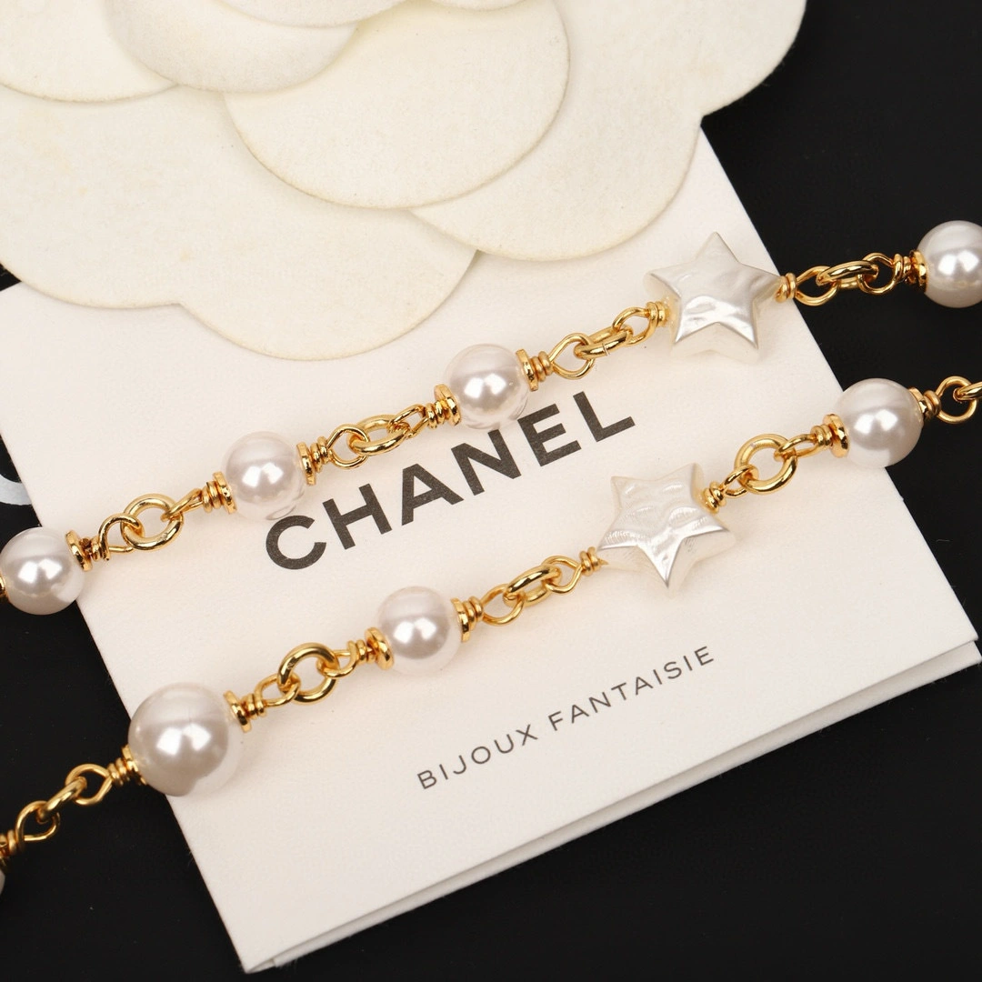 Barbara--choker item:D-S092D1649