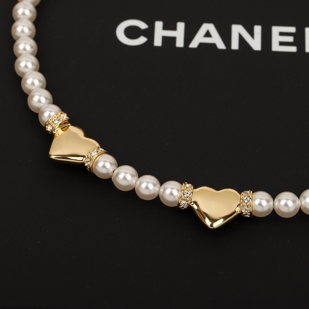 Barbara--choker item:D-S092D2179