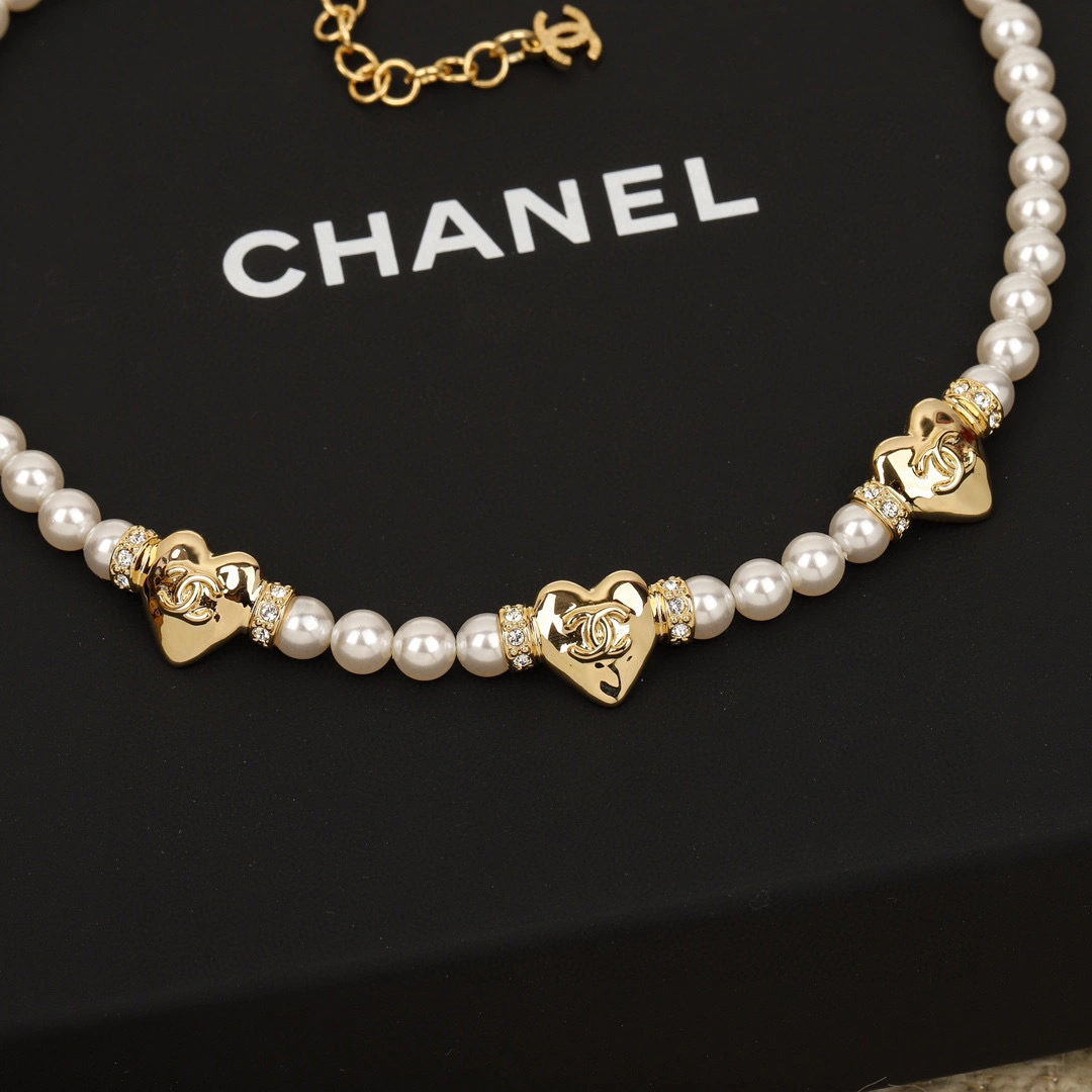 Barbara--choker item:D-S092D2179
