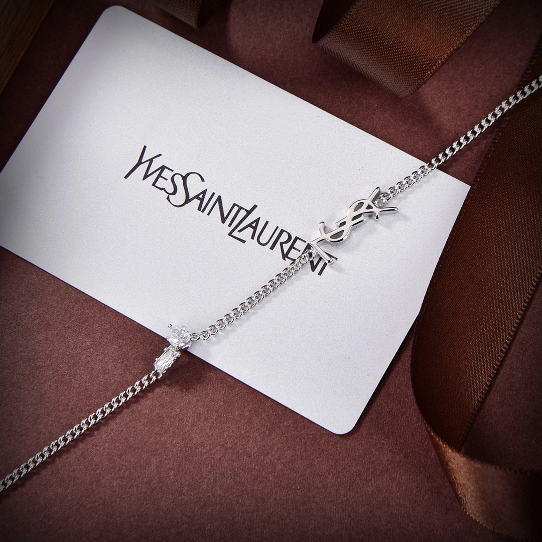 !&&&&Barbara- item:B-S092J3012