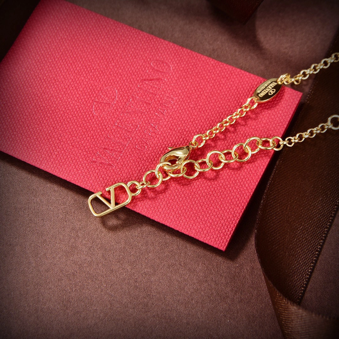 &&Barbara- item:C-S092A0643
