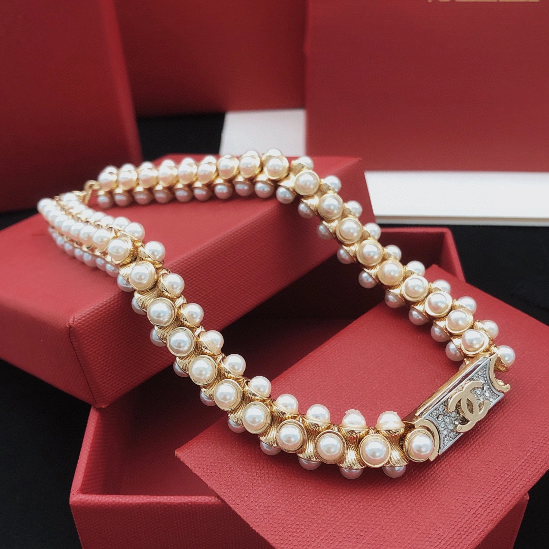Barbara--item:D-S092D2079