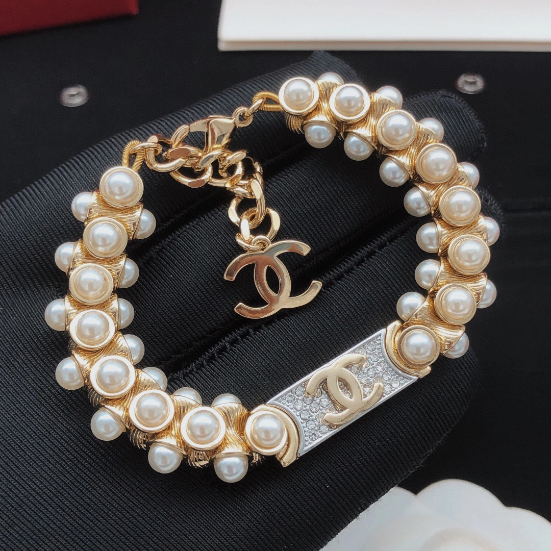 Barbara--item:D-S092D2080