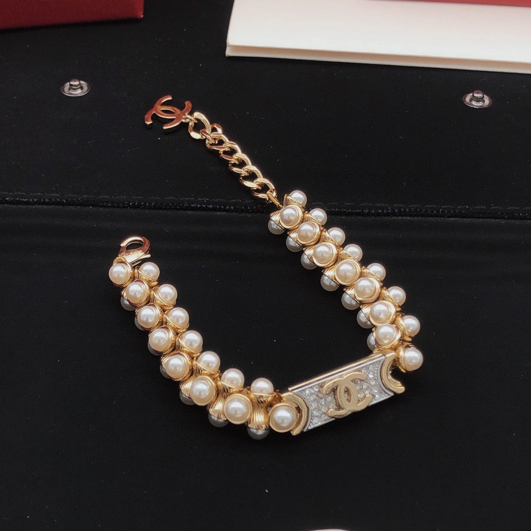 Barbara--item:D-S092D2080