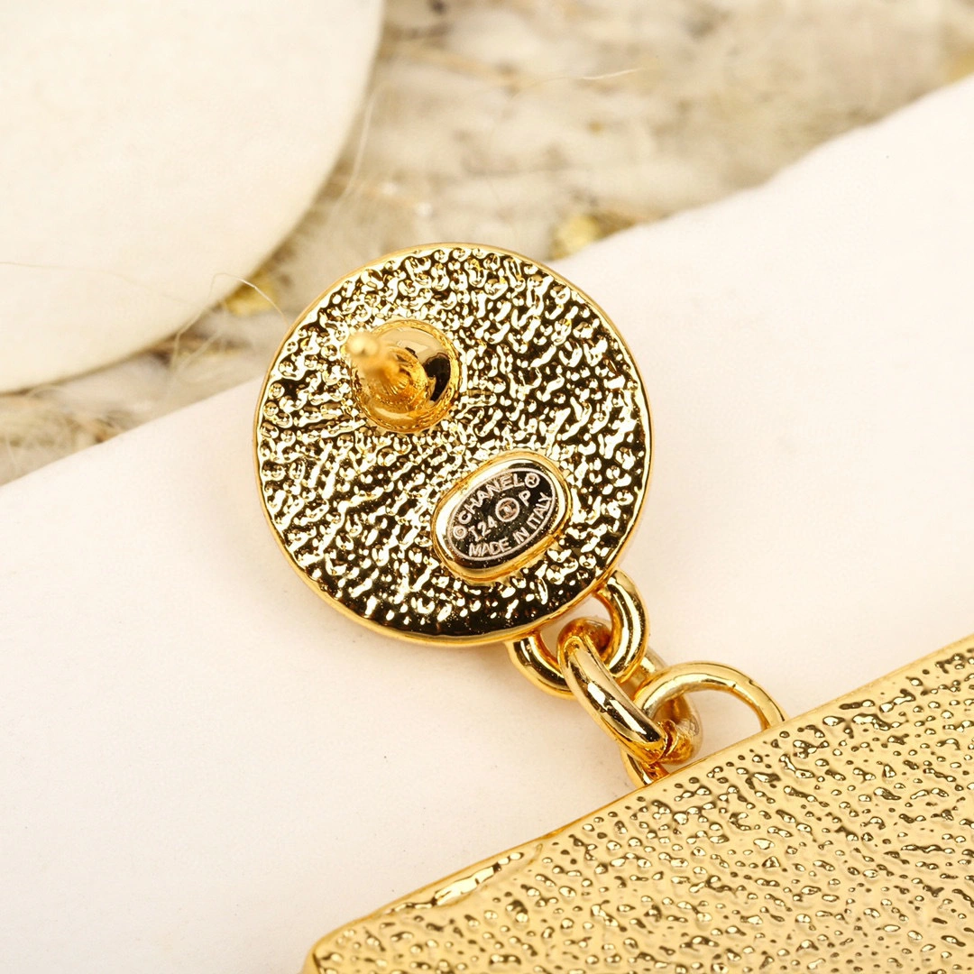 Barbara--item:D-S092D2183