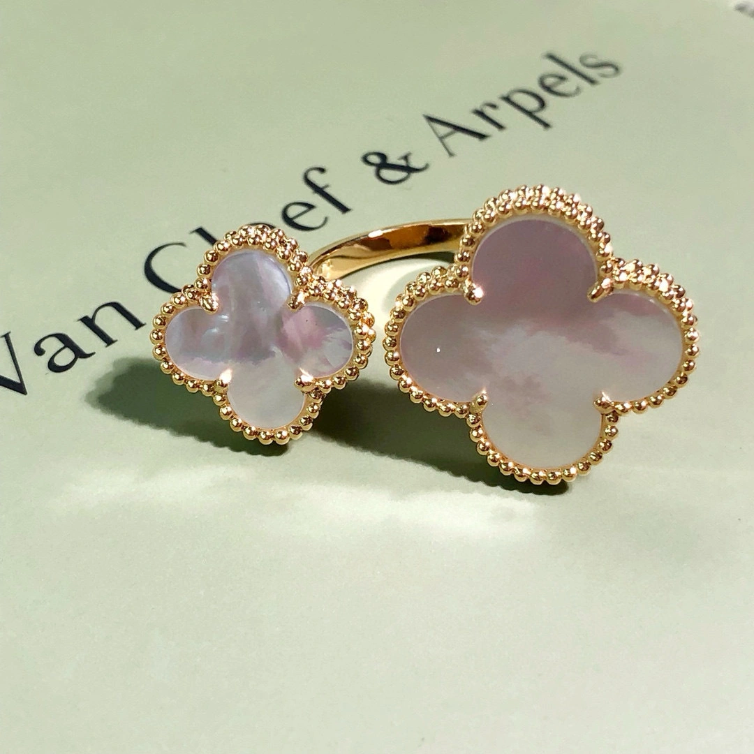 Barbara--item:D-S092D2209