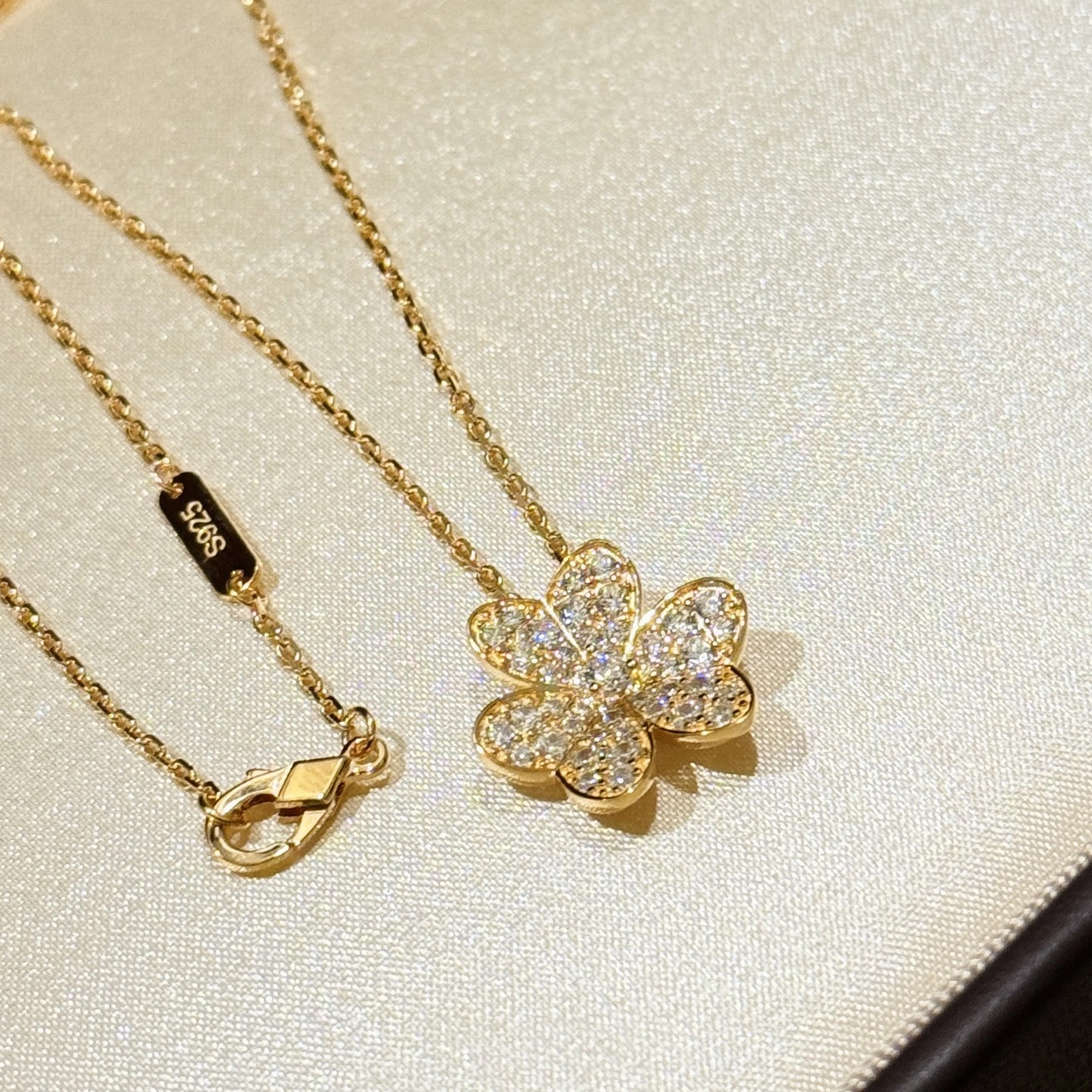 Barbara-1rp58s silver item:E-S092D2536