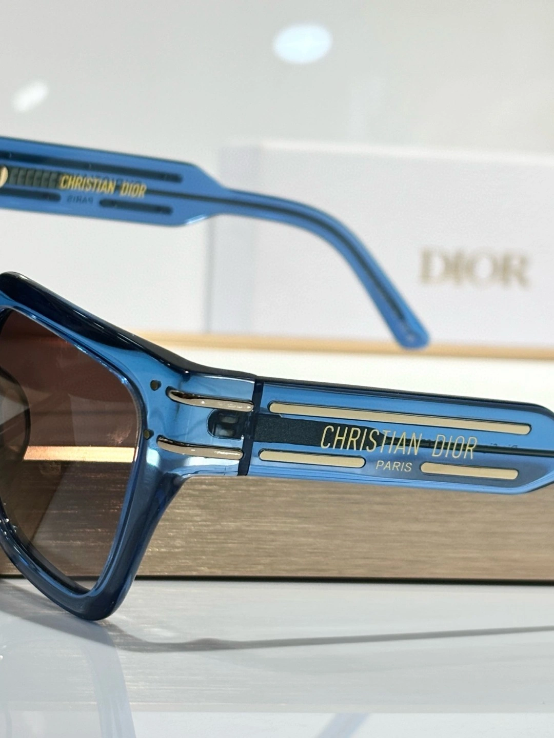 Barbara-4ior 3Colour item:E-S132B1344-3
