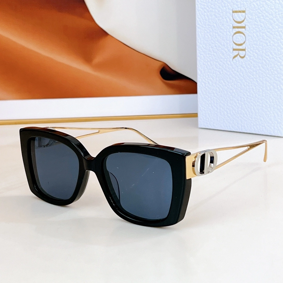 Barbara-4ior MOD:30Montaigne S13F 7Colour item:E-S132B1339-7