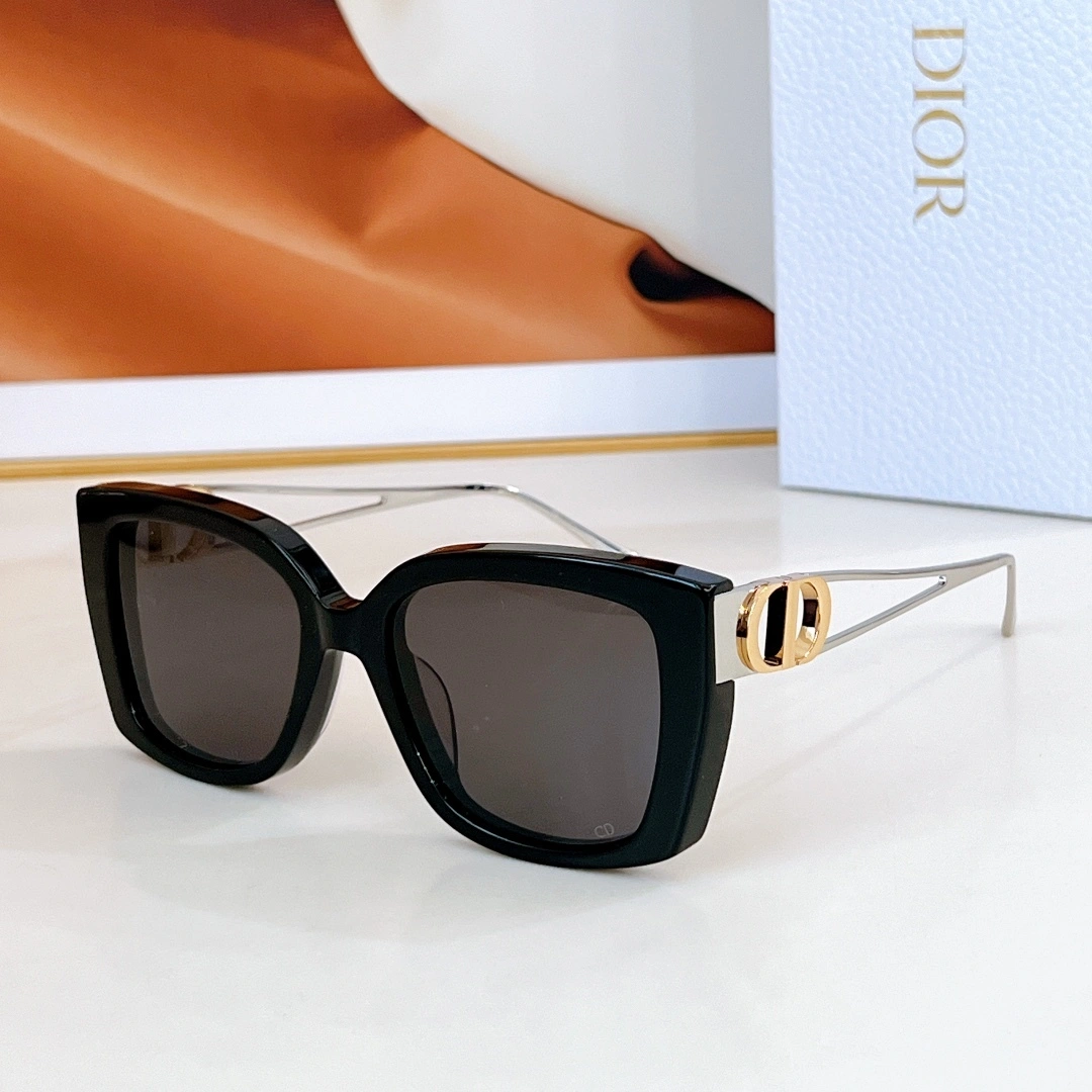 Barbara-4ior MOD:30Montaigne S13F 7Colour item:E-S132B1339-7