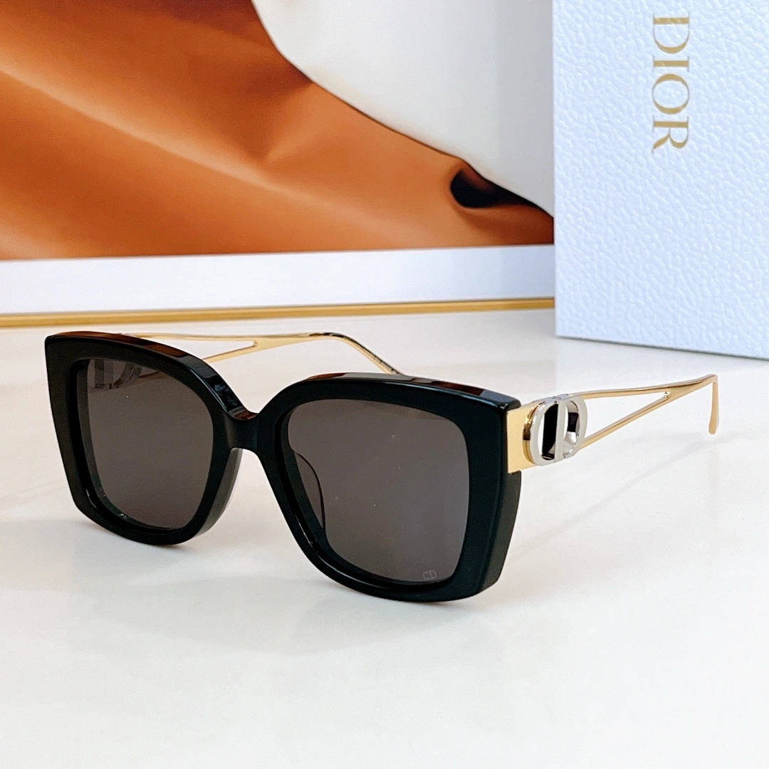 Barbara-4ior MOD:30Montaigne S13F 7Colour item:E-S132B1339-7