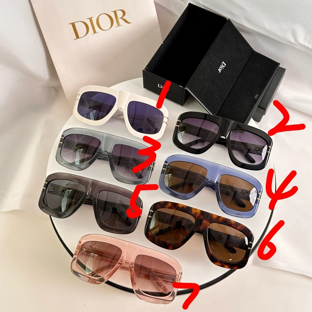 Barbara-4ior MODEL：DIOR SignatureM1U 7Colour item:E-S132B1348-7