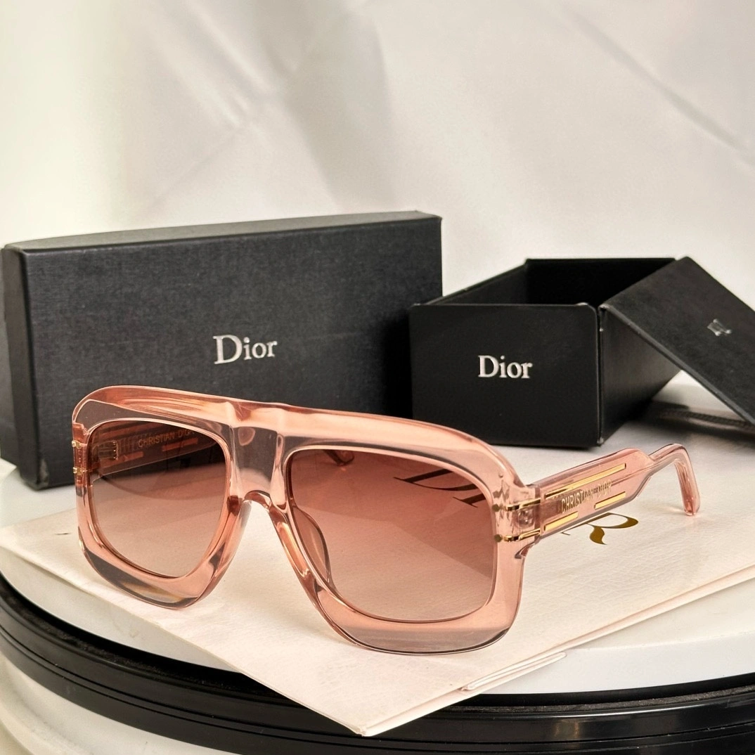 Barbara-4ior MODEL：DIOR SignatureM1U 7Colour item:E-S132B1348-7