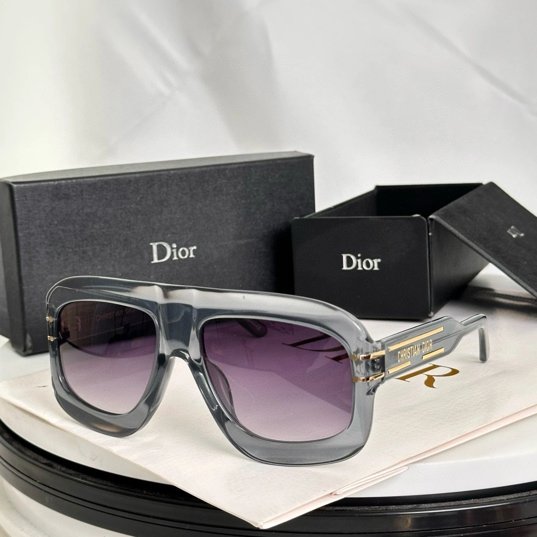 Barbara-4ior MODEL：DIOR SignatureM1U 7Colour item:E-S132B1348-7