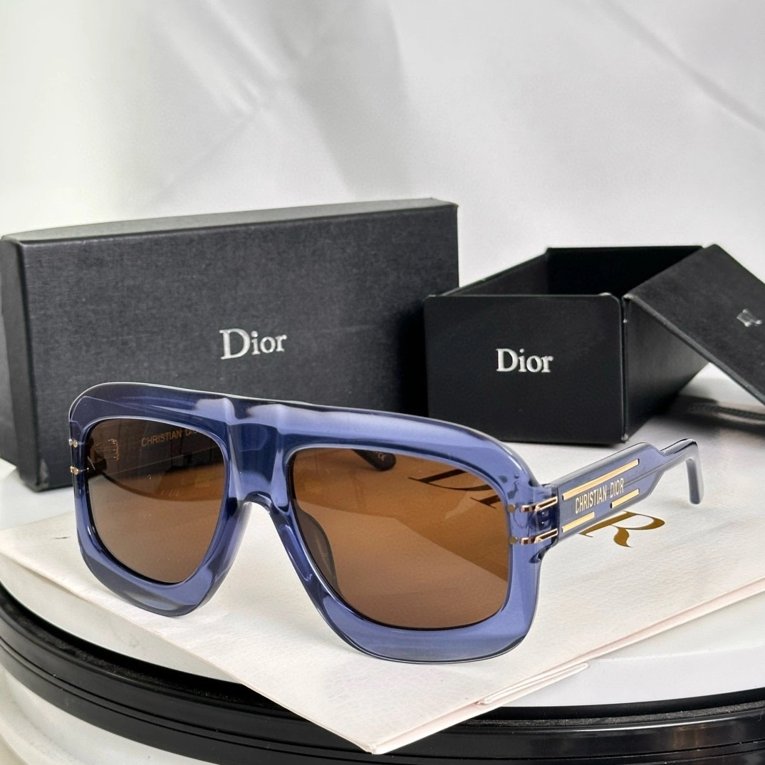 Barbara-4ior MODEL：DIOR SignatureM1U 7Colour item:E-S132B1348-7