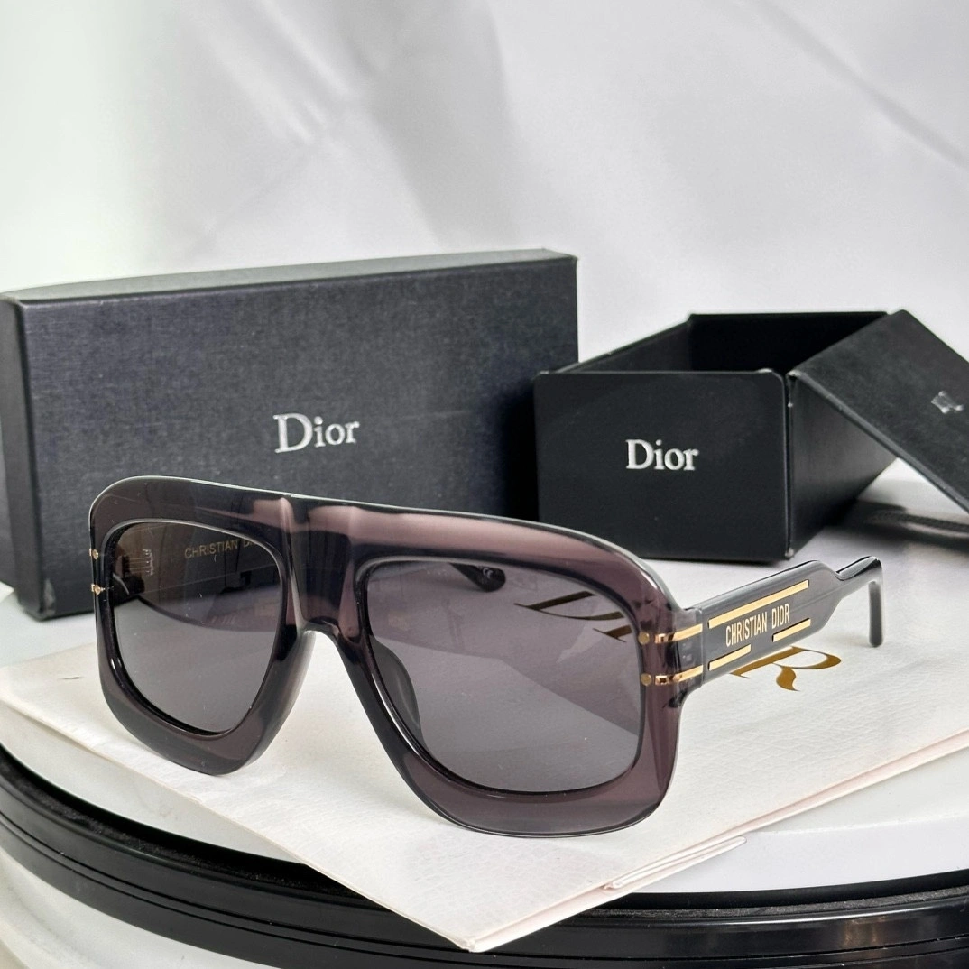 Barbara-4ior MODEL：DIOR SignatureM1U 7Colour item:E-S132B1348-7
