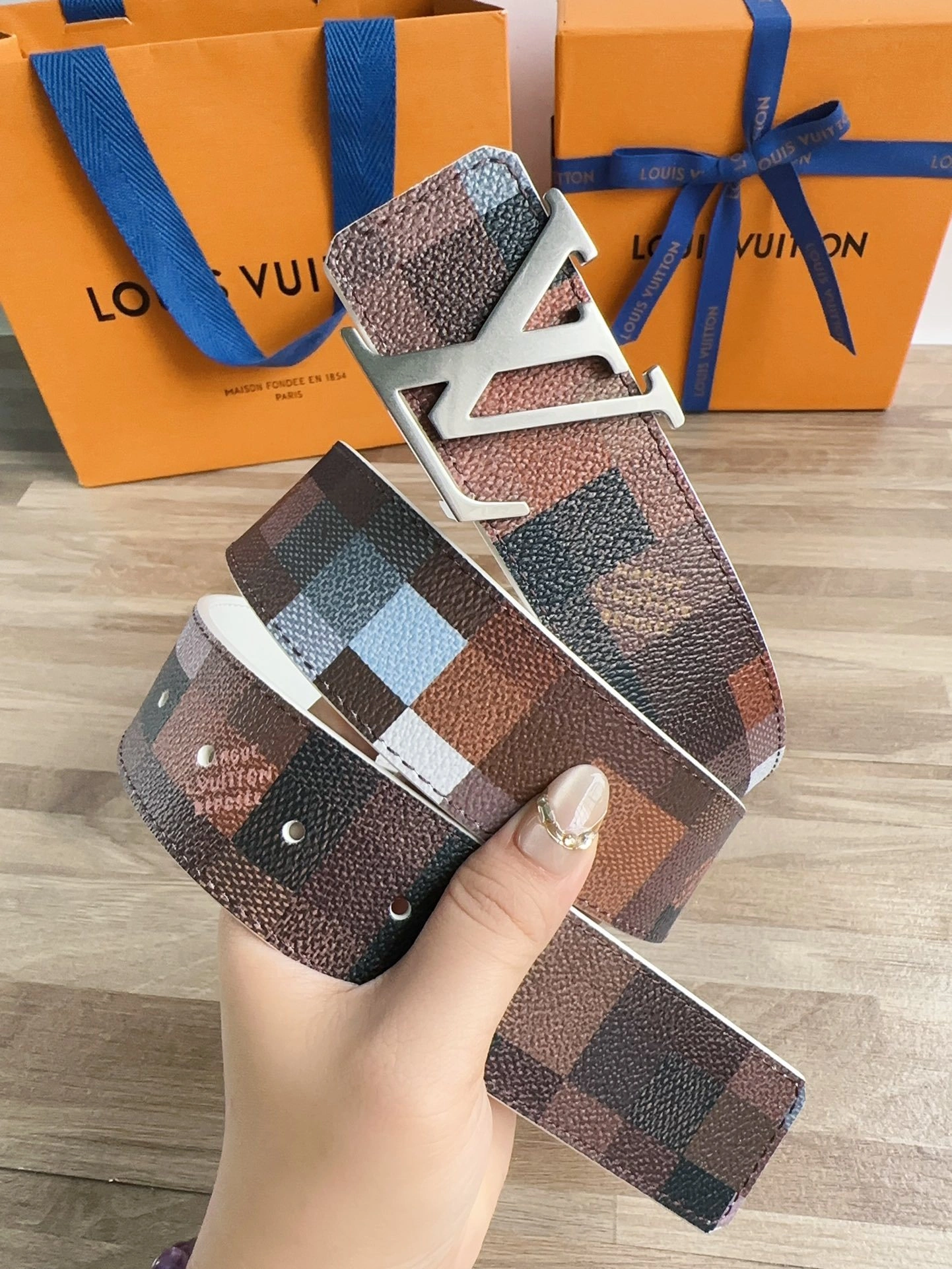 Barbara-8V M8733u 2Colour item:E-S042C0307-2