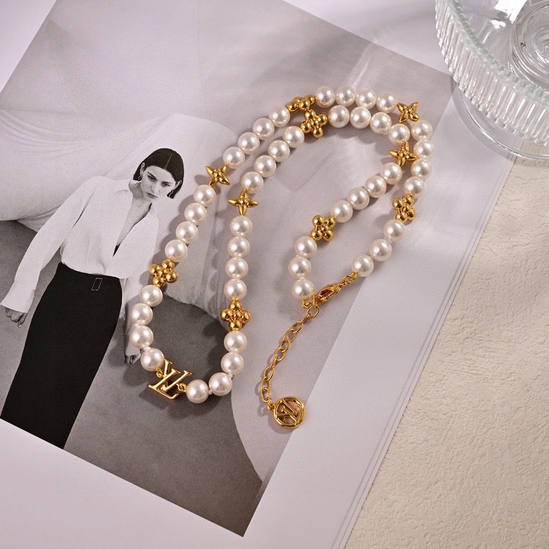 Barbara— 8V item:D-S092L1818