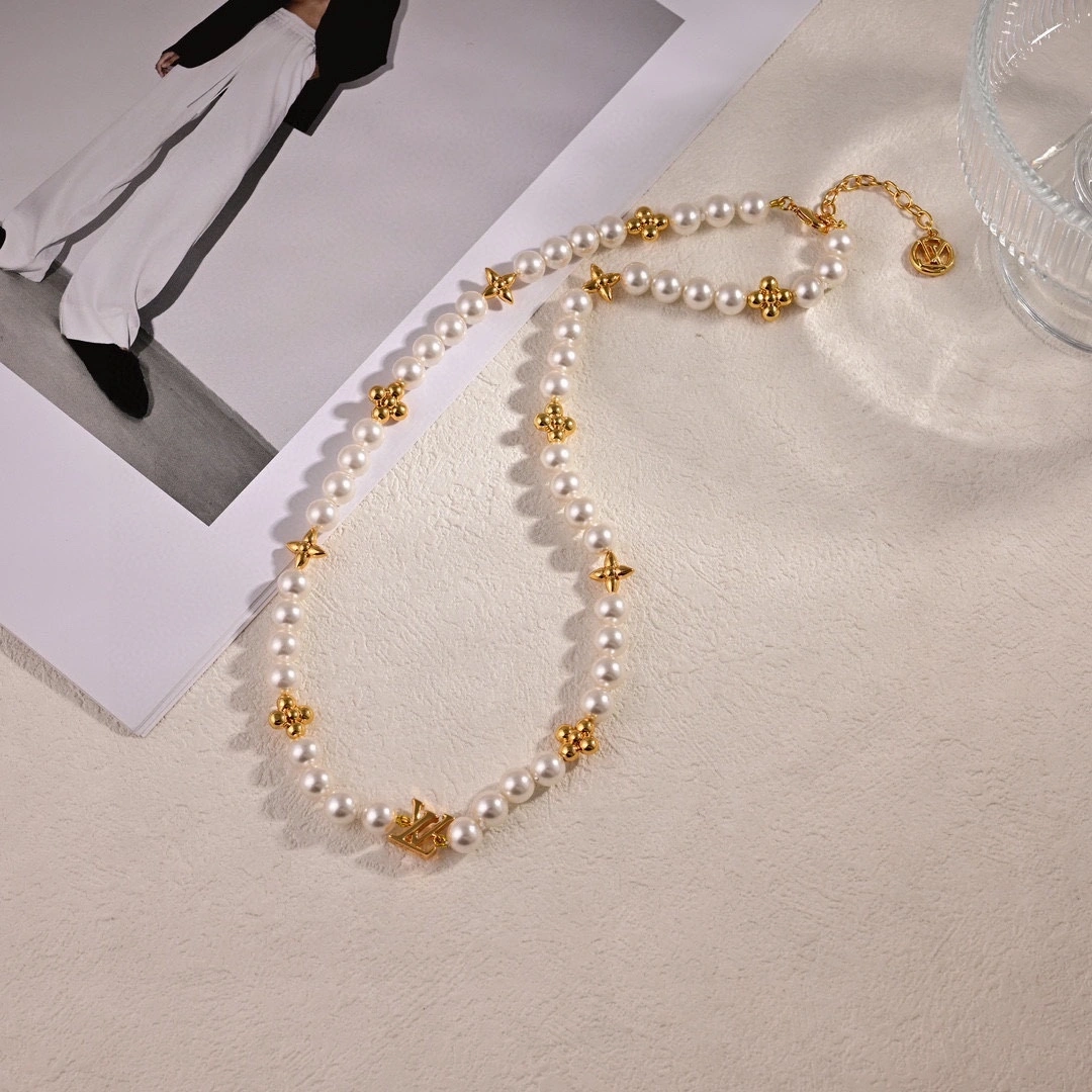 Barbara— 8V item:D-S092L1818