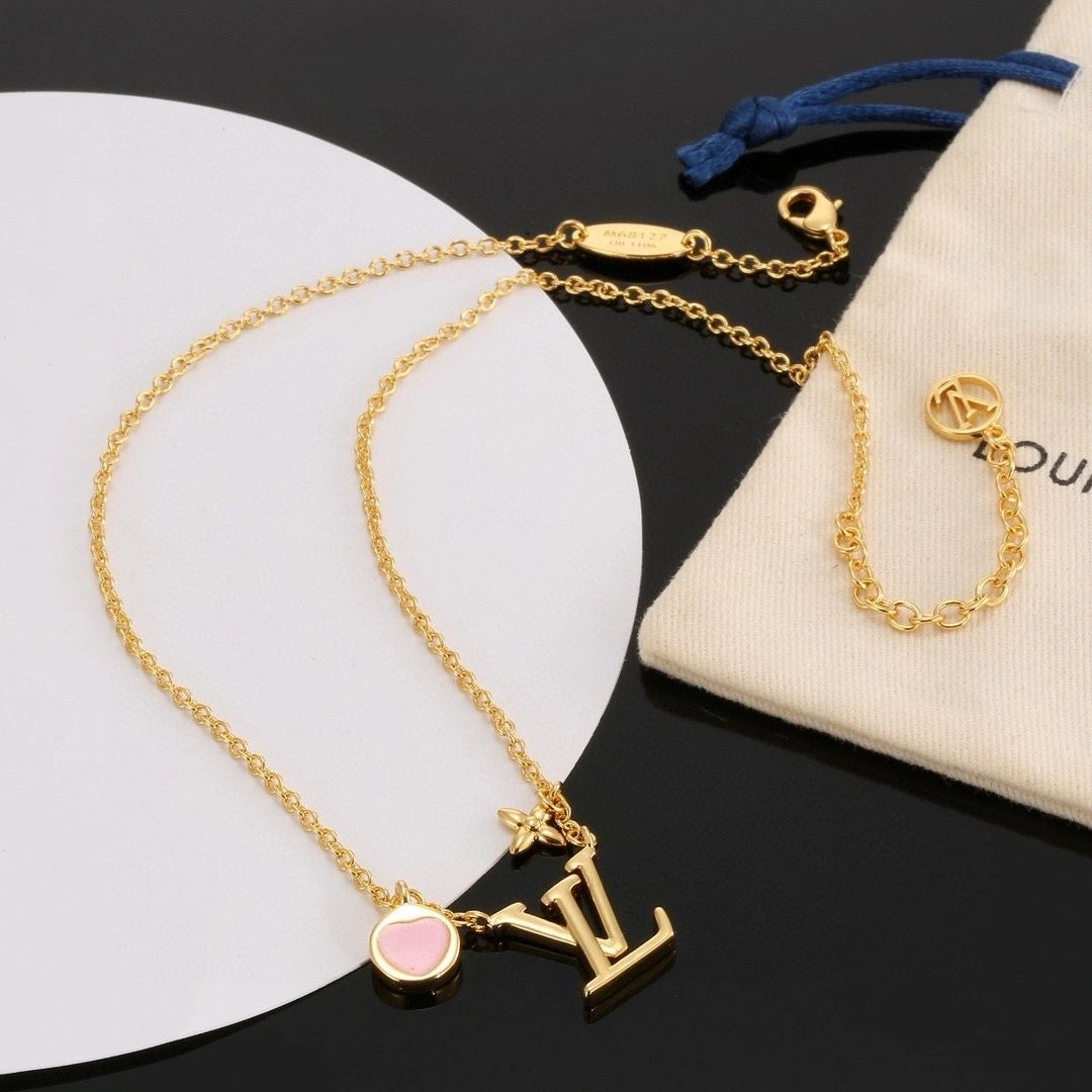 Barbara— 8V necklace, bracelet, stud earrings, suit item:D-S092L1816