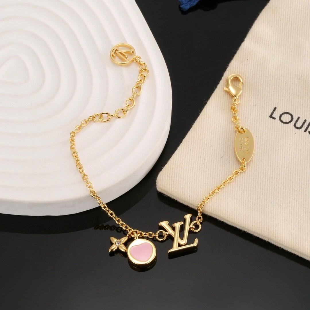 Barbara— 8V necklace, bracelet, stud earrings, suit item:D-S092L1816