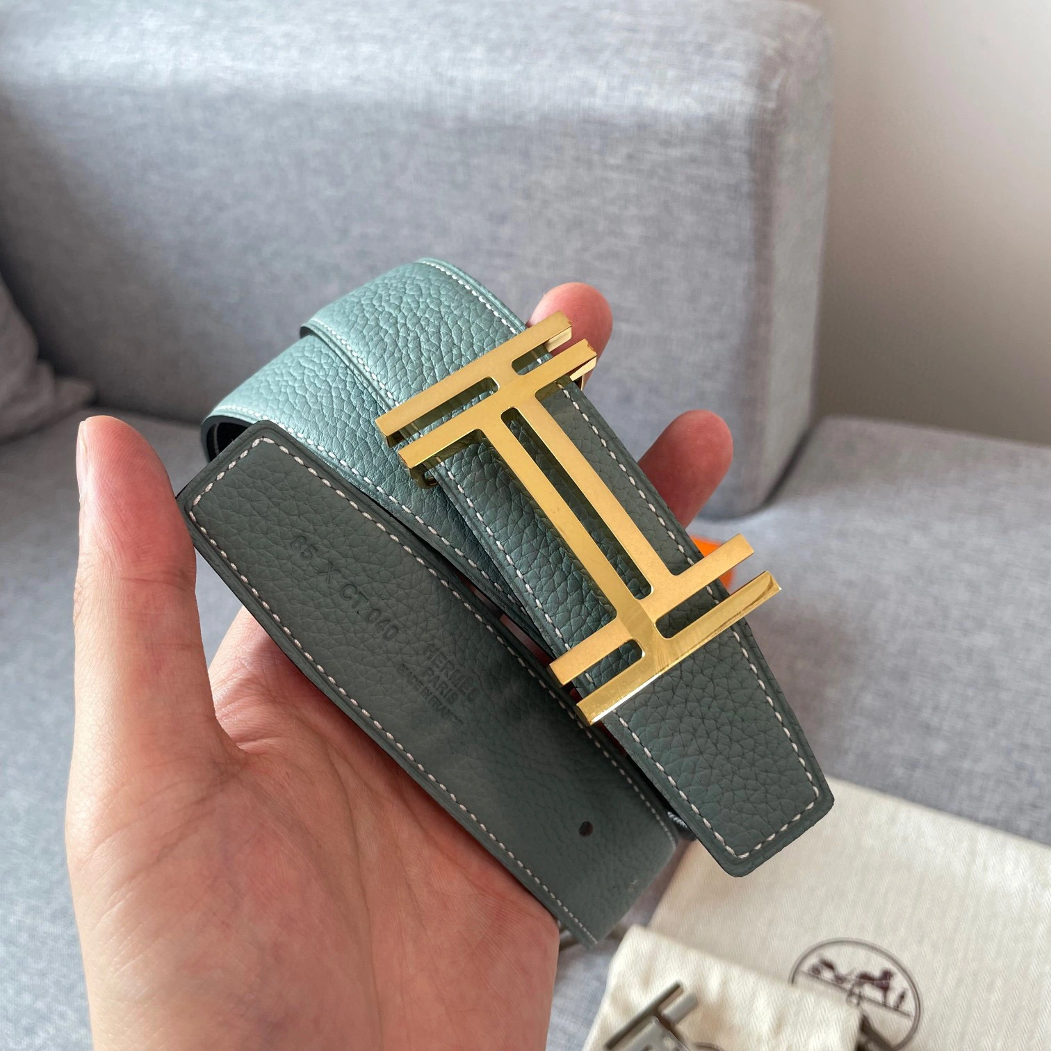 &Barbara－ AU CARRE BELT BUCKLE & REVERSIBLE LEATHER STRAP item：B-S333D0339L