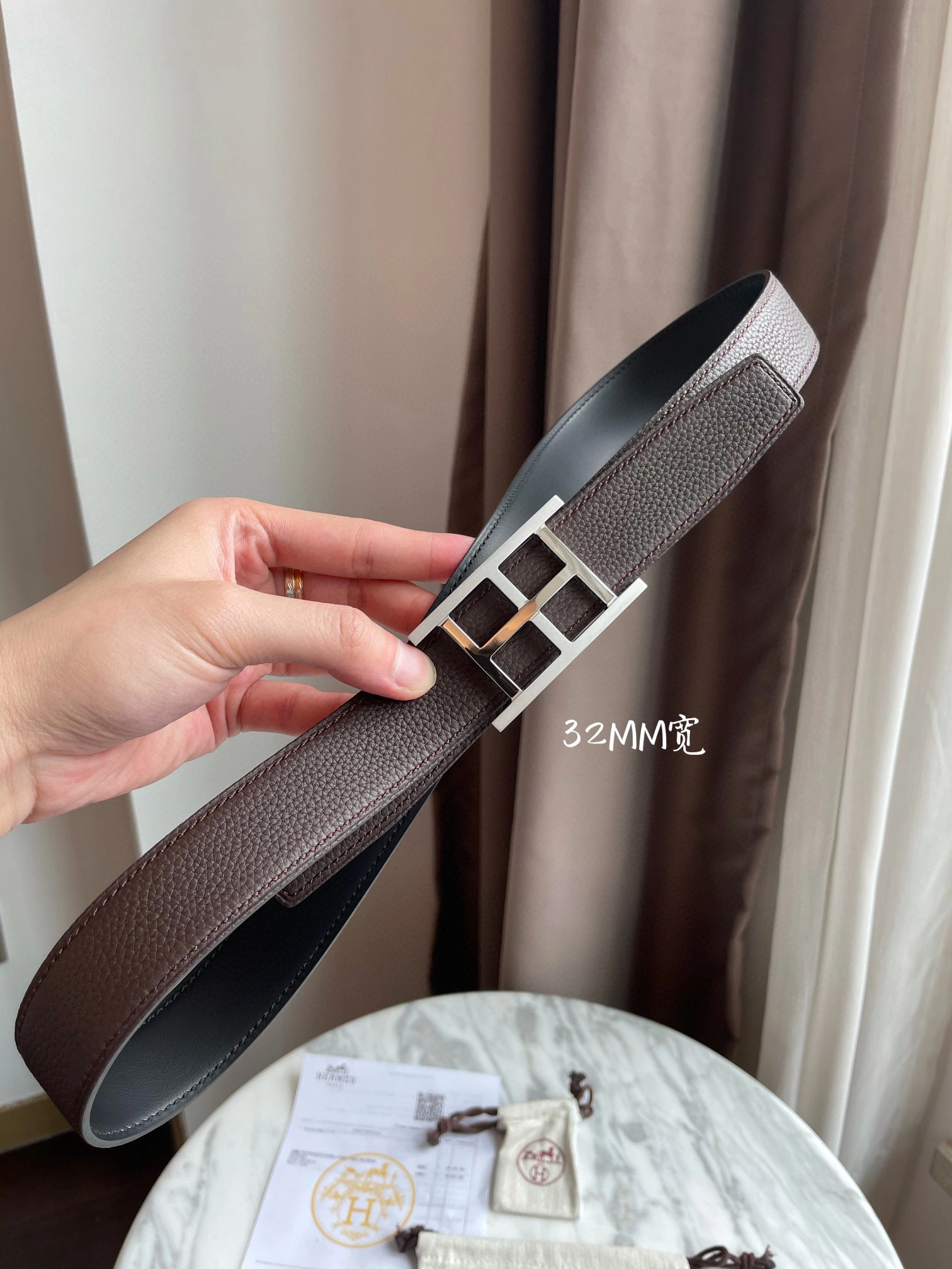 &Barbara－ INSIDE H BELT BUCKLE & REVERSIBLE LEATHER STRAP item：B-S323C31104L