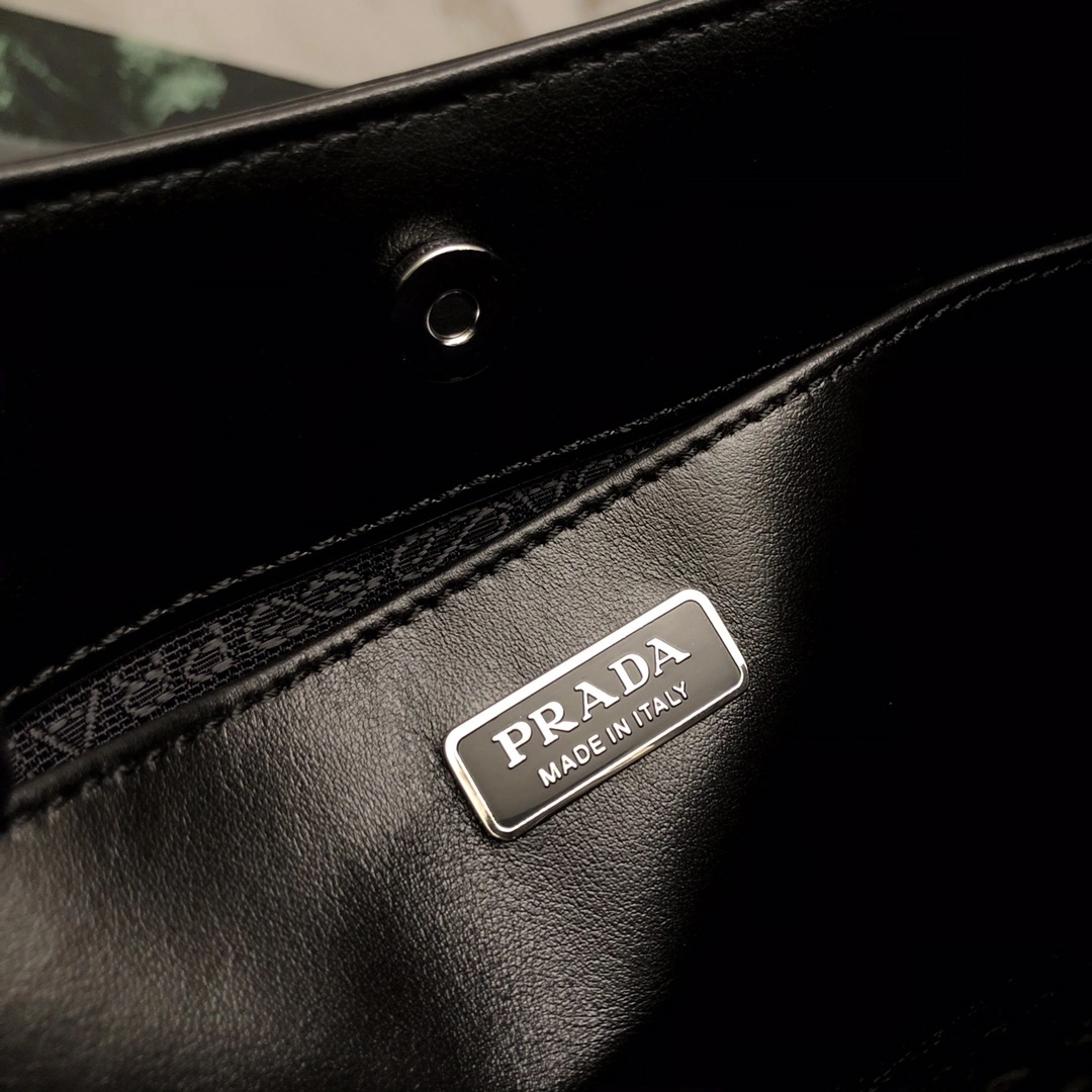 Custombag-- 1BC499_ZO6_F0002_V_OOO 1BC499-ZO6-F0002-V-OOO high quality version item：C-B806D2532