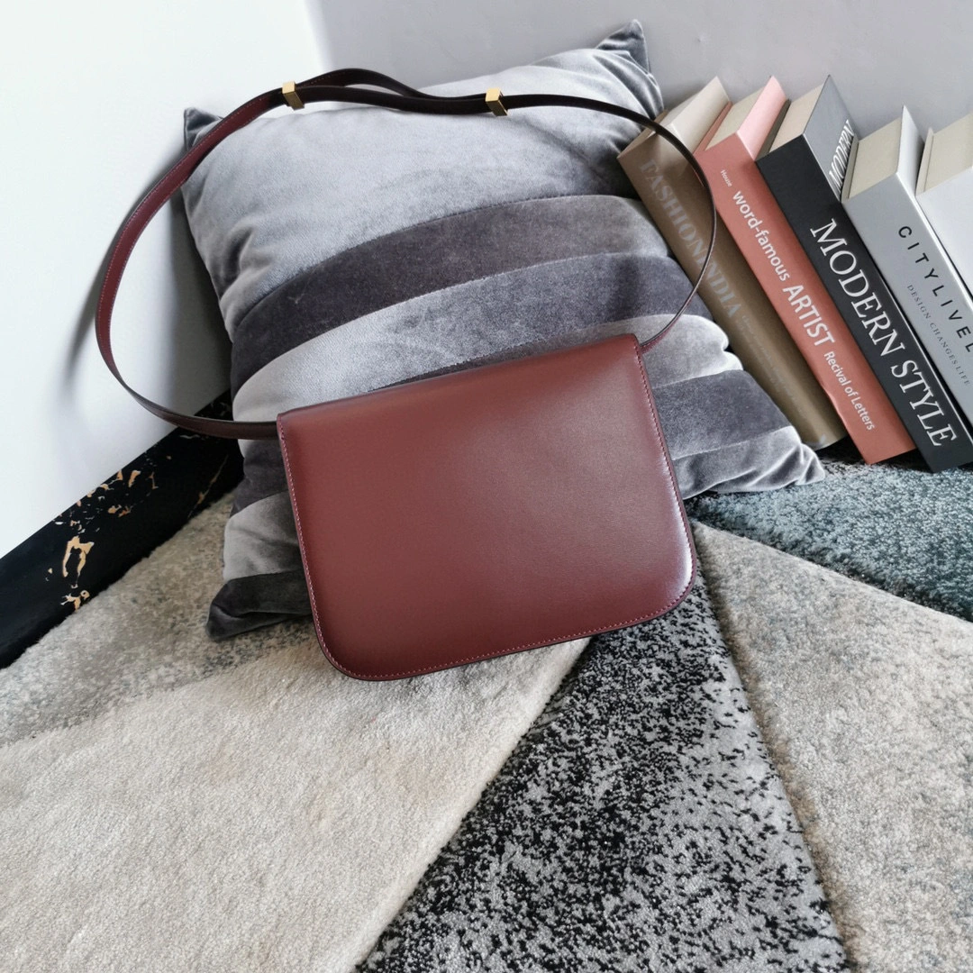 CLASSIC BOXTM ，Calf leather item:B-B095B1278