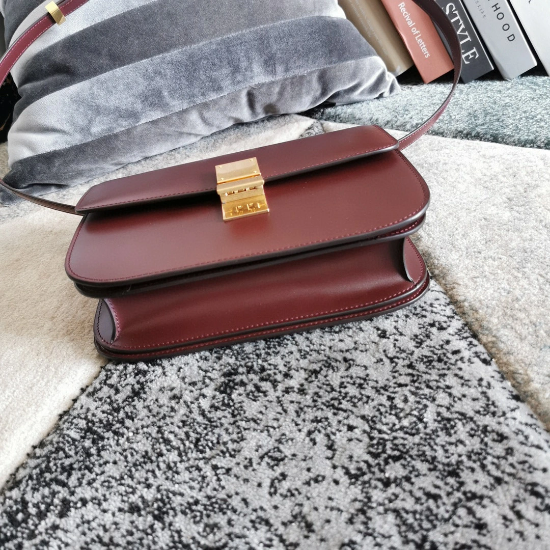 CLASSIC BOXTM ，Calf leather item:B-B095B1278