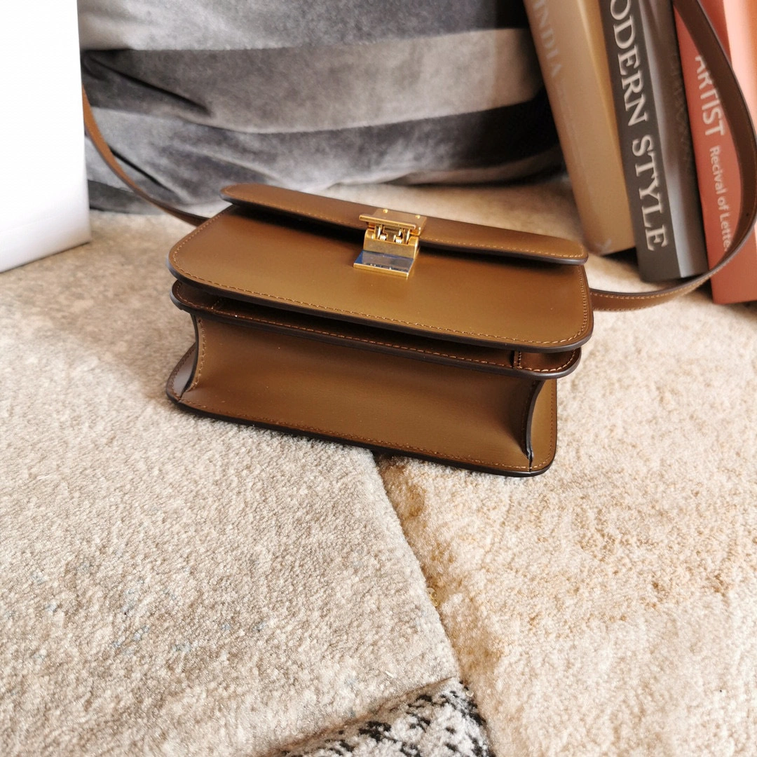 CLASSIC BOXTM ，Calf leather item:B-B095B1280