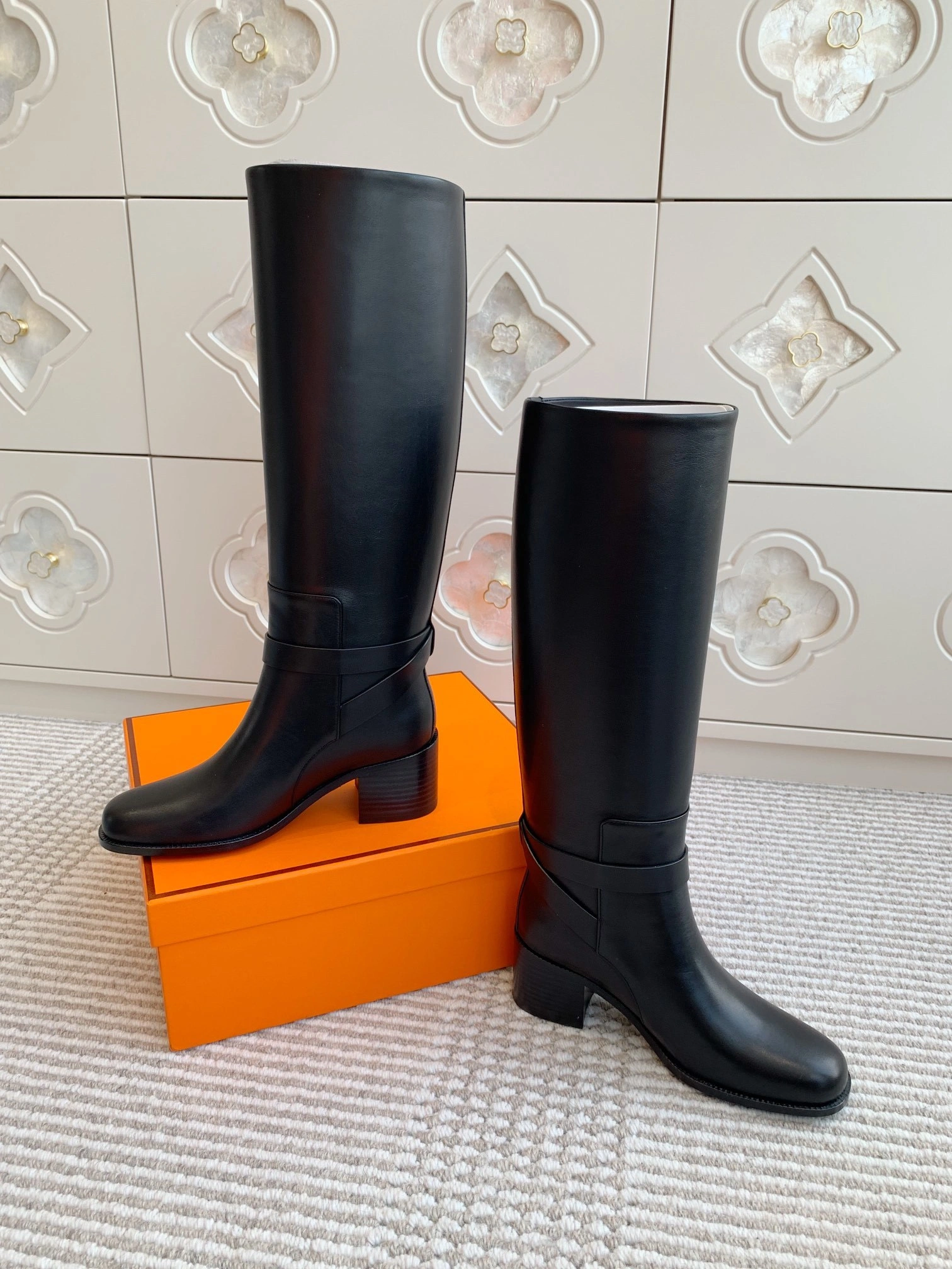 COCO-- H5r75s H242003Z 023 Justine Calfskin cowhide Heel height：5cm item:E-X362J3002