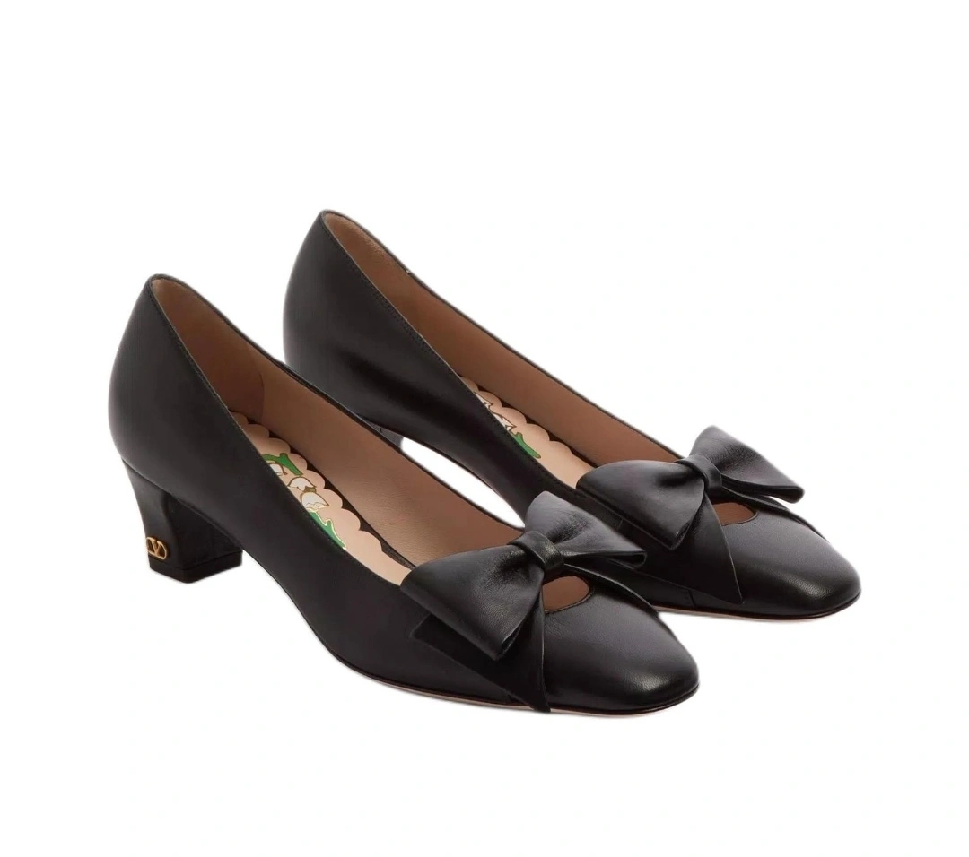 COCO-- V1859ti9o 6W2S0LB5DDT0NO Heel height：4CM Roman Stud goatskin item:D-X000L2555