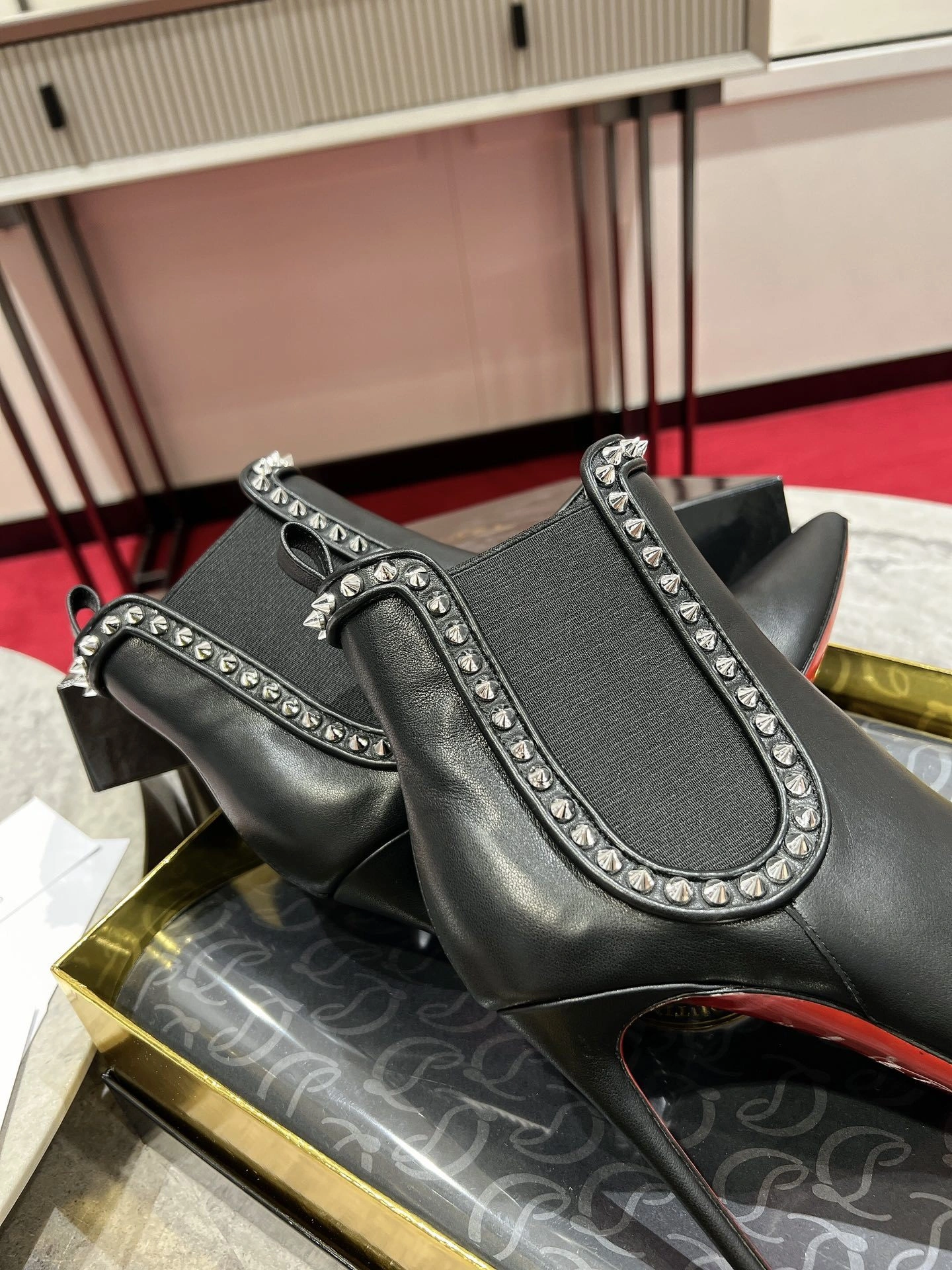 COCO--- 1220919BK01 10CMHeel height item：C-X062L1251R