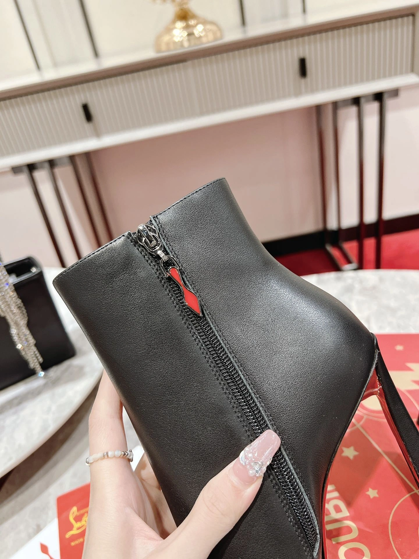 &COCO--- 1230284BK01 10CMHeel height item：C-X062L1243R