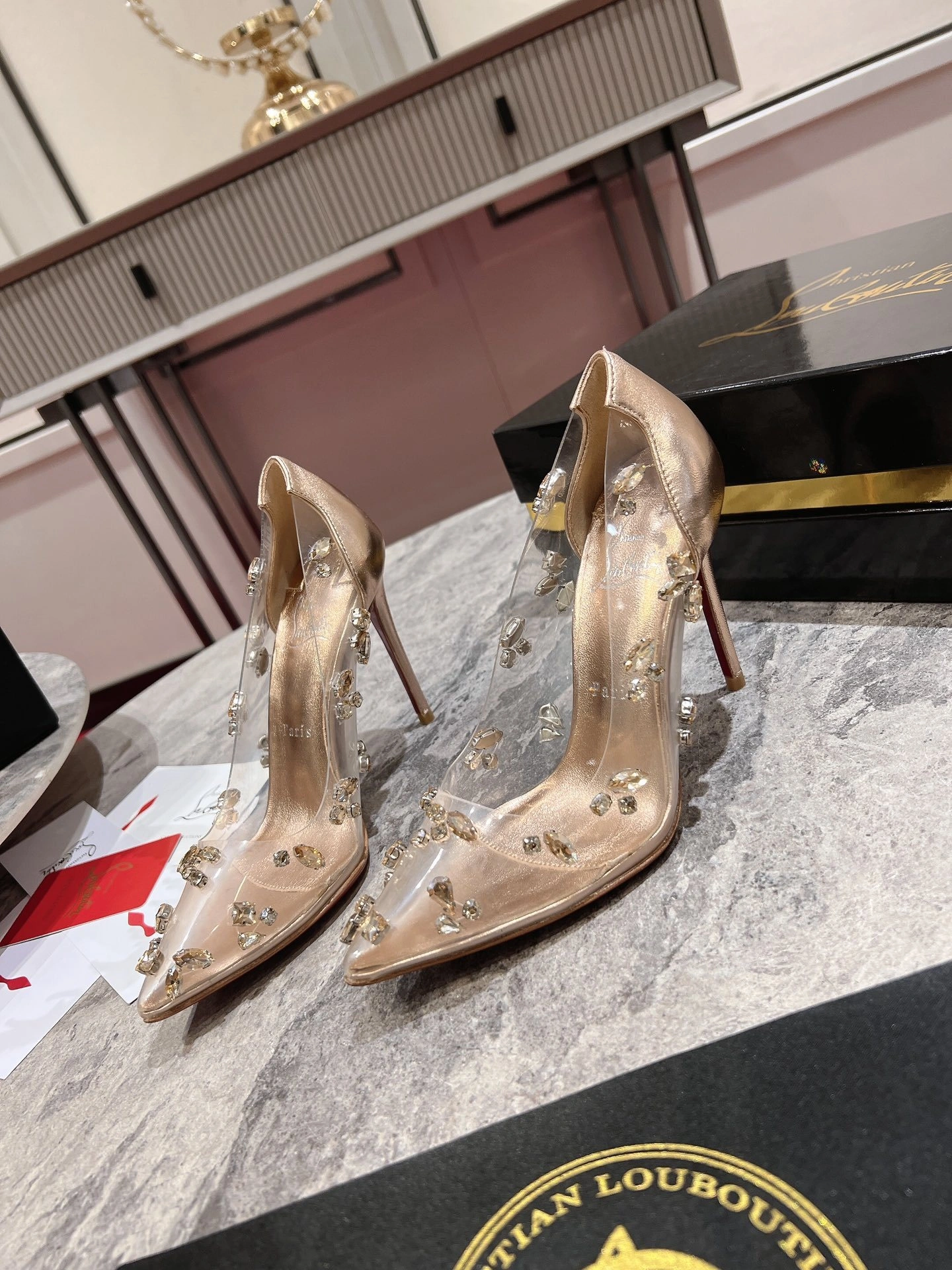 COCO--- 3230291F608 10cmHeel height Calfskin item：C-X062L1239R