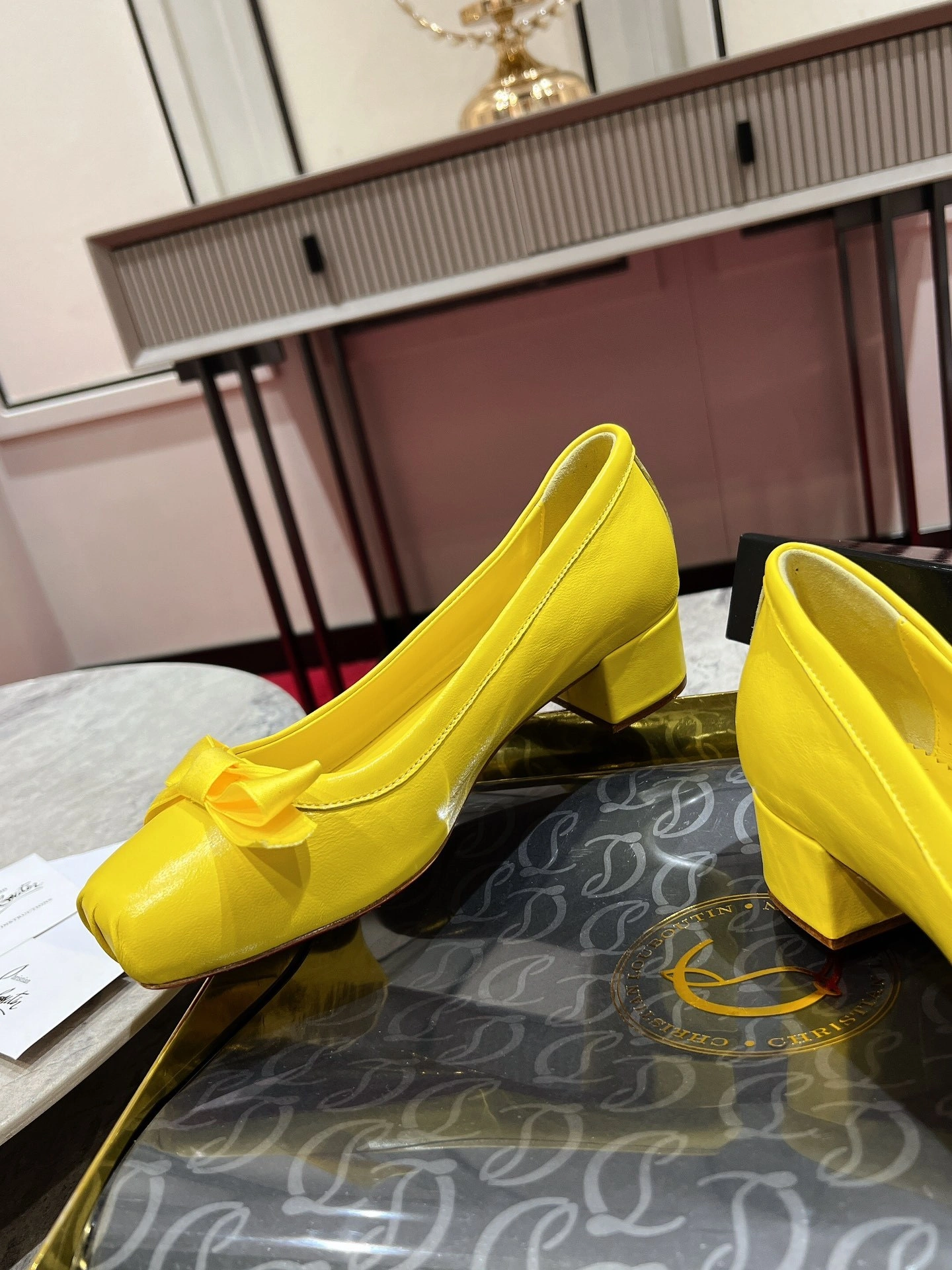COCO--- 8ou2ou 1240204Y385 Heel height：3CM item:D-X062E2036W