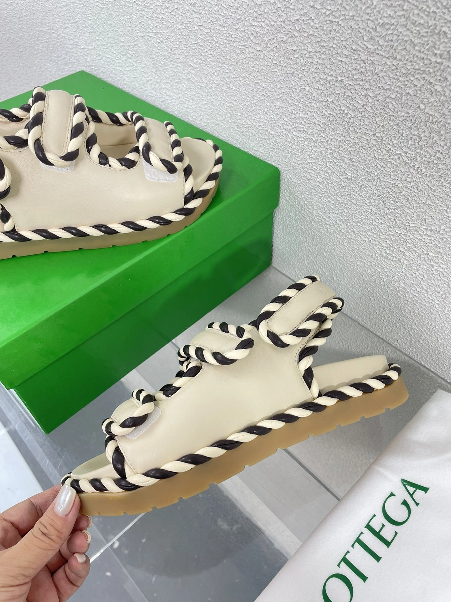 COCO--- V595t1 775343VBSDJ2922 sheepskin item:D-X062E2010W