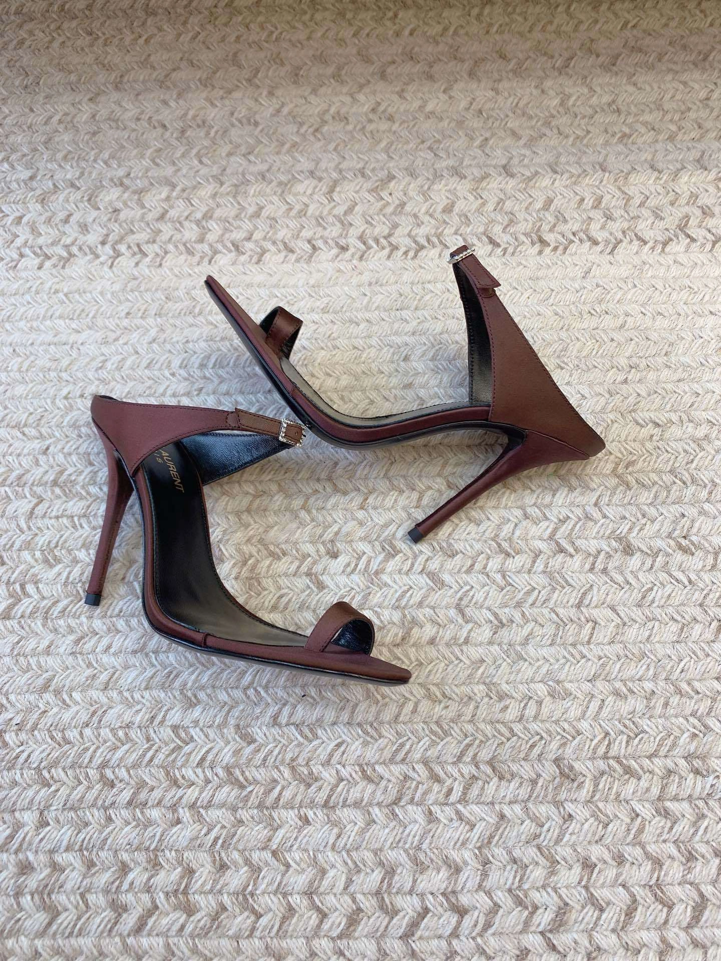 COCO--- Yv5s 7421781UU006023 Heel height：10CM item:D-X062E2020W