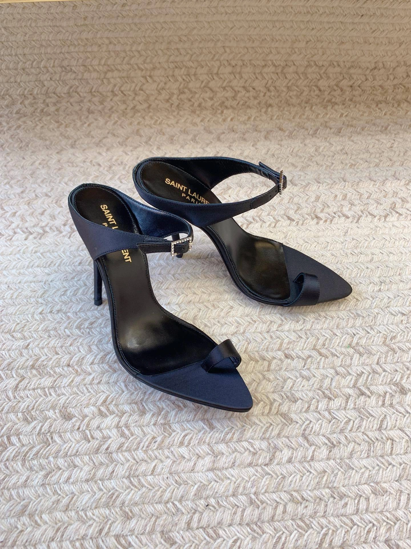COCO--- Yv5s 7421789QN004035 Heel height：10CM item:D-X062E2021W